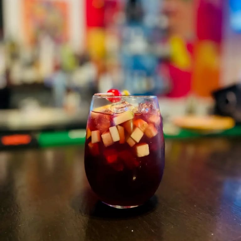 Margaritas, Cocktails, and a Full-Service Bar